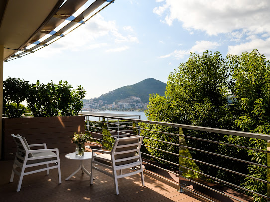 Luxurious Apartment in an Elite Complex on the Adriatic Seafront, Budva, Montenegro