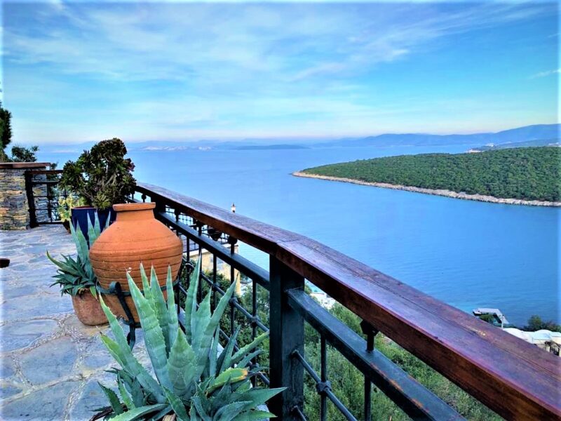 Enchanting Seaside Elegance: Luxurious 4-Bedroom Villa in Türkbükü, Bodrum Peninsula.