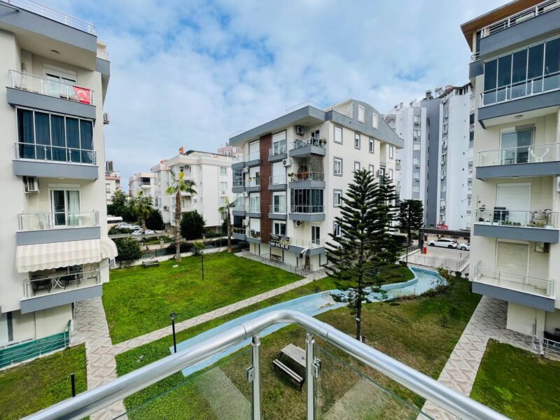 Furnished 2-Bedroom Apartment for Sale in Konyaaltı, Antalya - Close to the Beach