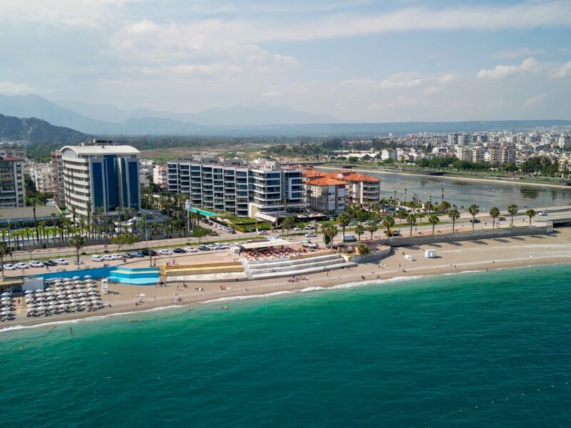 ✨ Luxury Beachfront Apartments for Sale in Antalya, Turkey! ✨