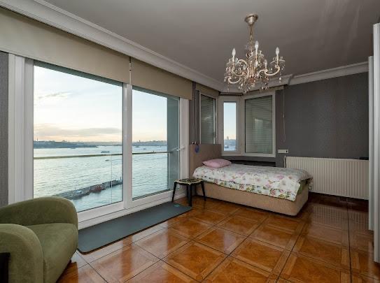 ✨🏡 For Sale: Stunning Apartment in Salacak, Üsküdar, Istanbul 🏡✨