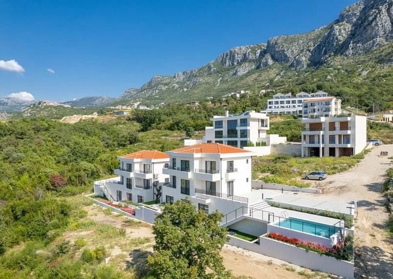 🌟 For Sale: Stunning New Villas with Panoramic Sea Views in Reževići, Montenegro 🇲🇪 🌟