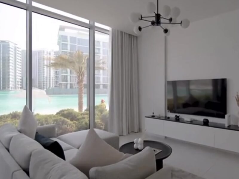 ✨ Luxury Real Estate in Dubai: 2-Bedroom Apartment for Sale ✨