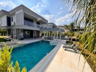 🌟 Your Private Paradise in Kemer, Turkey – Elegant Villas for Sale 🌟