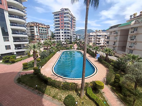 Experience Ultimate Comfort in Alanya: Spacious 4+1 Apartment at Kaleşehir 1 Complex