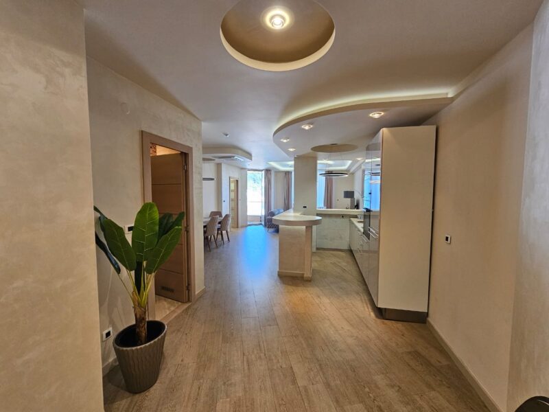 ★★★★ Elegant 2-Bedroom Apartment Near the Beach in Budva, Montenegro