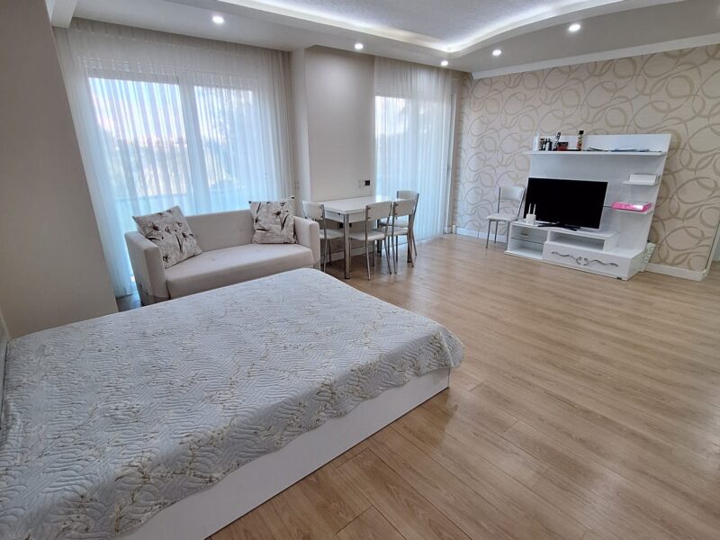 ★ ★ ★ ★ ★ Luxury Apartments for Sale in Antalya, Turkey: Konyaaltı, Liman Area