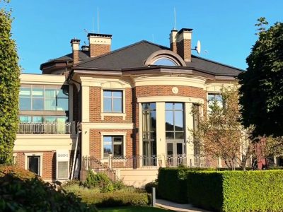 A Unique Residence — The Dream Home Surrounded by Nature and Timeless Elegance