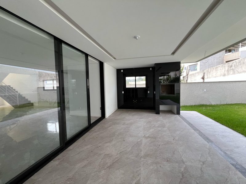 Luxury New House 4suites in Condominium-Ingleses Berach-FLORIANÓPOLIS-BRAZIL